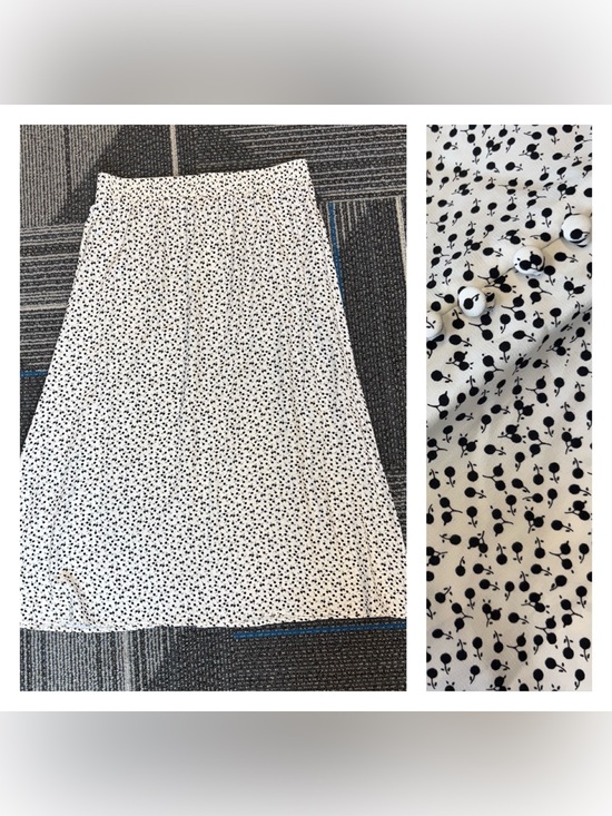 LOFT Dresses & Skirts - NWT Loft medium MIDI Skirt White Black Cherries Button Detail Front Split